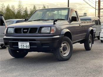 1998 Nissan Datsun 3.2 DX 4WD