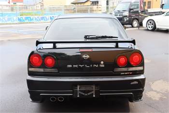 Nissan Skyline 25GT-X Turbo