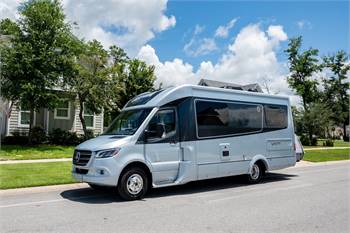 2020 Mercedes-Benz Leisure Travel RV