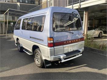 Mitsubishi Delica Star wagon Diesel