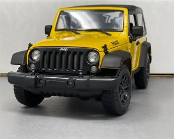 Maisto 2014 Jeep Wrangler Willys Diecast 1/18