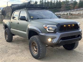 2015 Toyota Tacoma TRD Off-Road and Camper