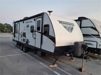 2018 Winnebago Minnie
