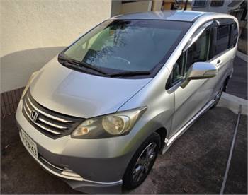2010 HONDA FREED