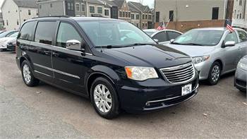 2011 Chrysler Town and Country Touring L 4dr Mini Van