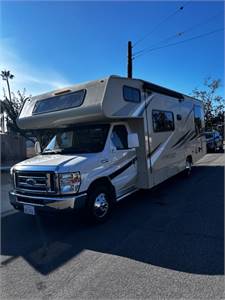 2017 Ford Class C RV