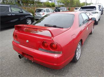 Nissan Skyline 1997 R33