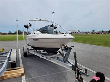 2001 Godfrey Hurricane boat for sale