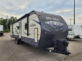 2018 Palomino Puma 36FT Travel Trailer RV