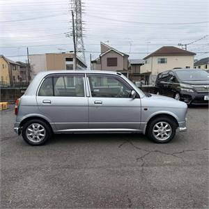 2002 Daihatsu Gino