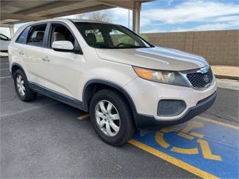  2011 Kia Sorento LX