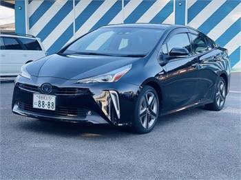 2019 Toyota Prius A Touring Selection Hybrid