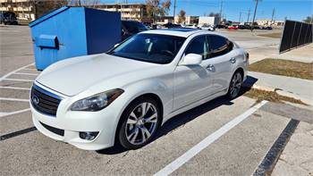 Modified 2011 Infiniti M56S