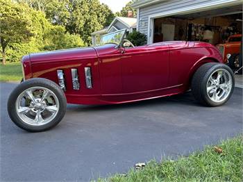 1932 Ford Deuce Roadster 