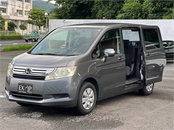 2011 Honda Stepwagon Spada