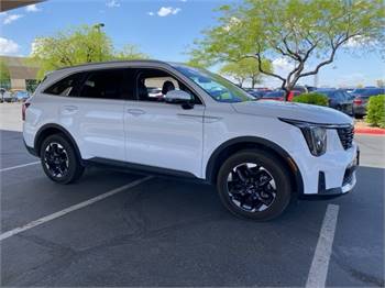 2024 Kia Sorento S