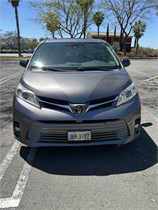 2019 Toyota Sienna XLE