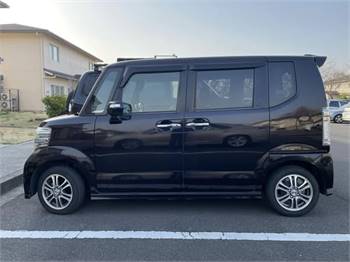 2013 Honda N-Box Custom