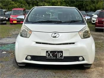 2008 Toyota IQ 100G leather package