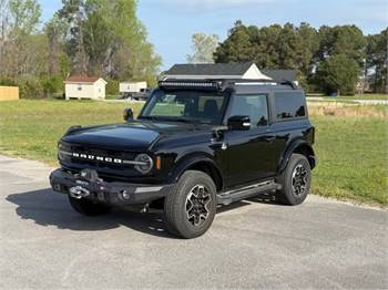 2021 Ford Bronco 2-Door 