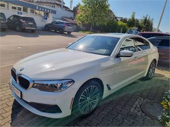 2019 BMW 530I